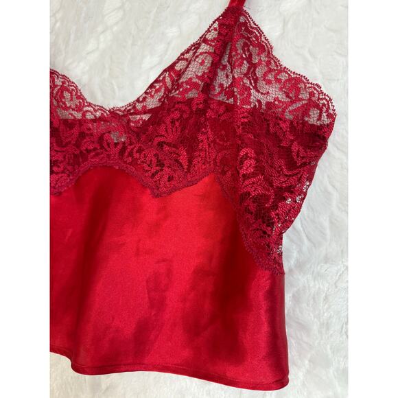 VTG Y2K 2000s Victoria’s Secret Red Satin Lace Camisole Crop Top Lingerie Medium - Picture 2 of 7